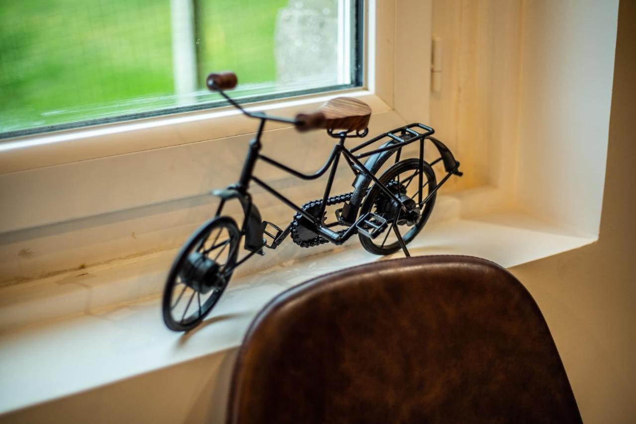 Suite Indus - Jardin, Netflix Et Parking - Le Manoir Aux Pommes Orbec Exteriör bild